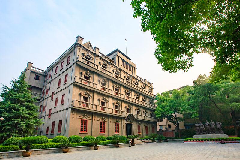 學(xué)黨史系列專輯-向前進(jìn),石破天驚第一槍!(圖1) 學(xué)黨史系列專輯-向前進(jìn),石破天驚第一槍!(圖1)