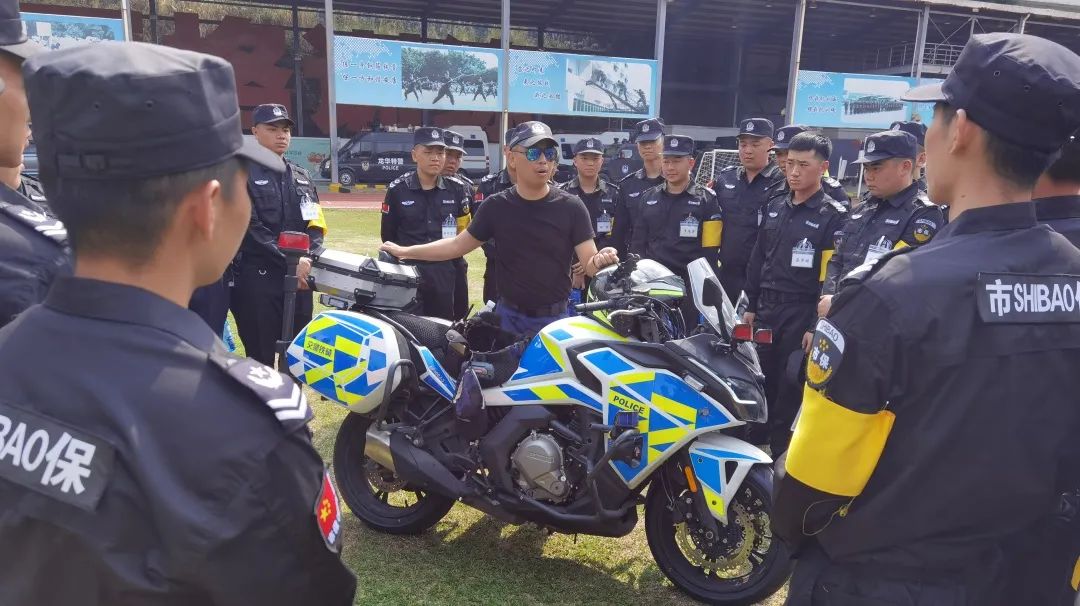 現代騎兵開訓了!(圖6) 現代騎兵開訓了!(圖6)