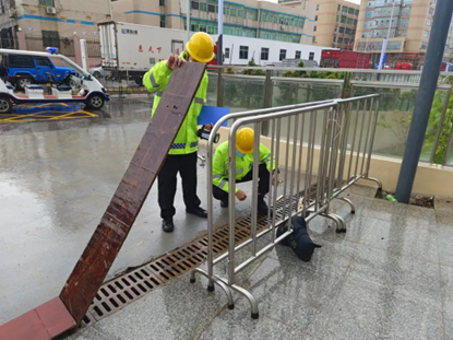 工傷預防早知道 | 臺風暴雨天氣的溫馨提醒(圖4) 工傷預防早知道 | 臺風暴雨天氣的溫馨提醒(圖4)